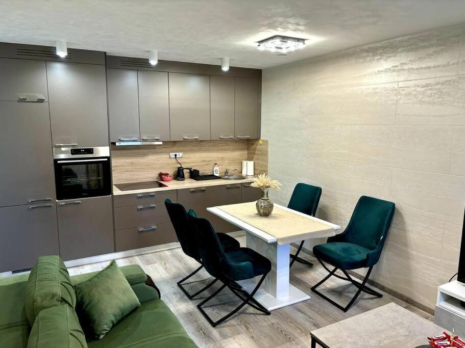 Villa Moste 3-Free Parking&Pool, Ev Station Ljubljana Extérieur photo
